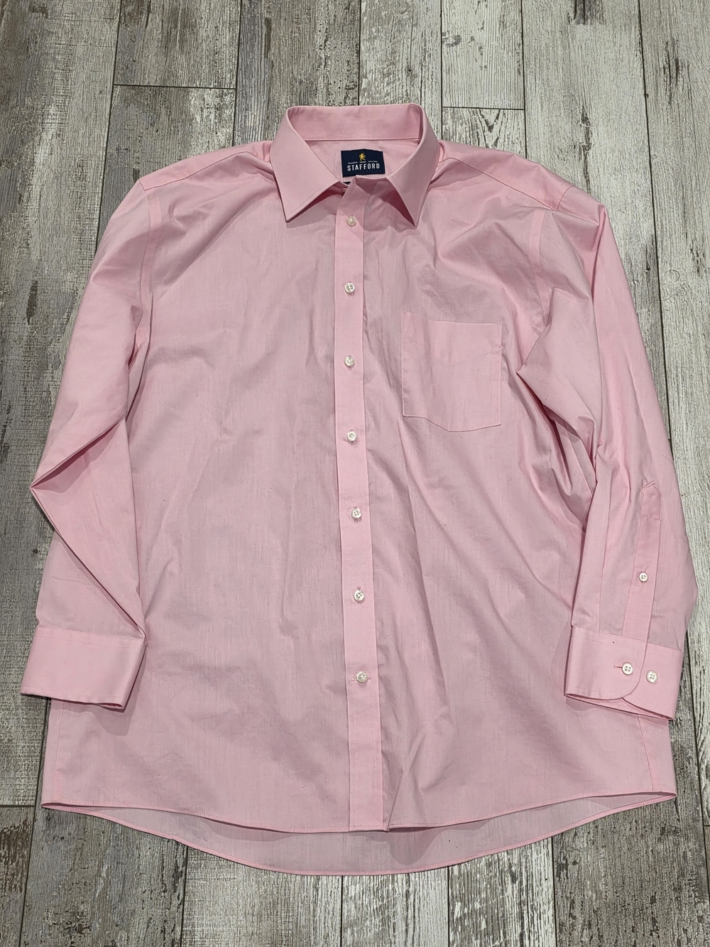 16.5 32/33 Men's Stafford Easy Care Travel Dress Shirt Vibrant Pink Cotton Blend